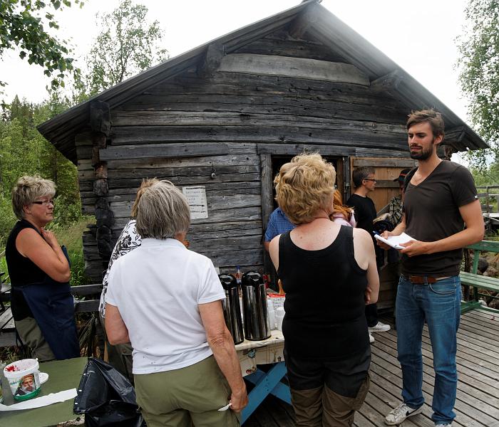 20090725_607_vol_DxO_raw.jpg - Journalisten Johan Sjölund från NSD skrev   detta trevliga reportage om arrangemangen  
