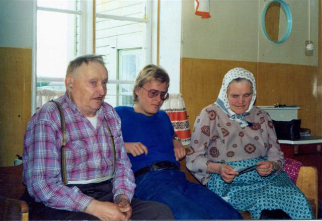 5.jpg - Axel Uusitalo, okm, Maria Lantto augusti 1975 (Ragnhild Särkimukka)