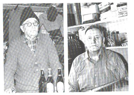 image108.jpg -  Foto Sigurd Elenius 1950-talet. Bild från Lainioboken. Två lanthandlarebröder i Lainio Från vänster Johannes Eriksson Mikko 1896-196x hade först affär ett tag på Marttigården för att sedan i början 1930-talet öppna lanthandel i eget hus nära Marttigården. Affären stängdes under1960-talet Höger Vilhelm Eriksson Mikko 1899-1971 öppnade sin lanthandel också under 1930-talet men några år senare än brorsan Johannes. Affären inhyst i egna huset nära Johannes. Affären stängdes 1972. De hade den första s. k. varma affären. Man fick handla inomhus.