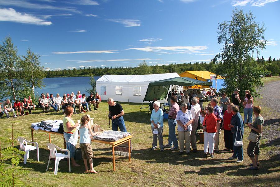IMG_8092.JPG - Festplatsen i solsken